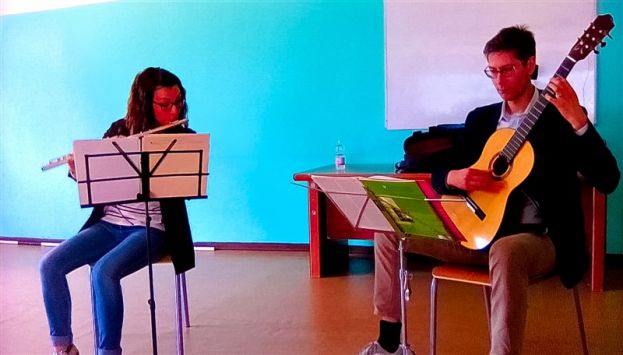 Francesca Timperi al flauto e Claudio Capuano alla chitarra