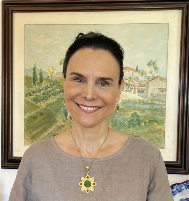 ADELIA LUCATTIN