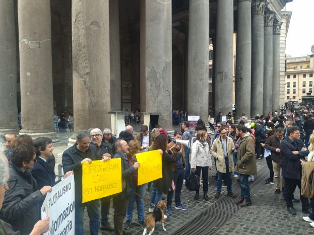 Agi, Pantheon Roma