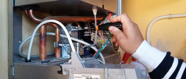 Dispositivo di filtraggio per generatori a biomassa