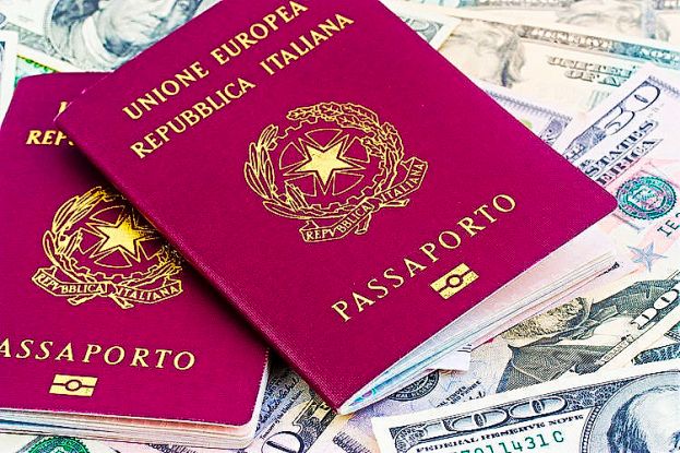 PASSAPORTI, SORPRESA: QUELLO ITALIANO E' TRA I PIU' "POTENTI" AL MONDO