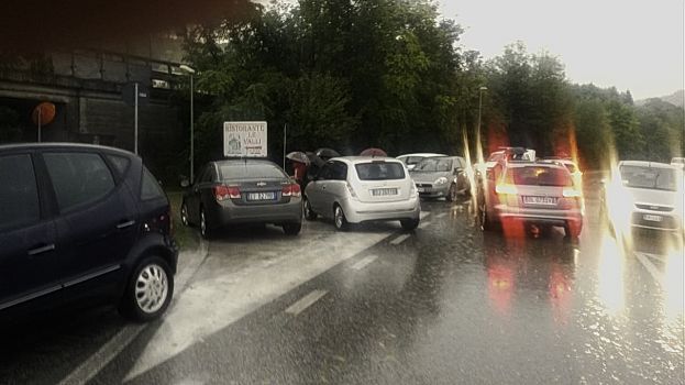 EMERGENZA MALTEMPO NELLA PIANA:50 FAMIGLIE ISOLATE A CARSOLI.SMOTTAMENTI E FRANE SEGNALATE A TUFO E COLLI