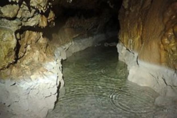 GROTTA DI VACCAMORTA