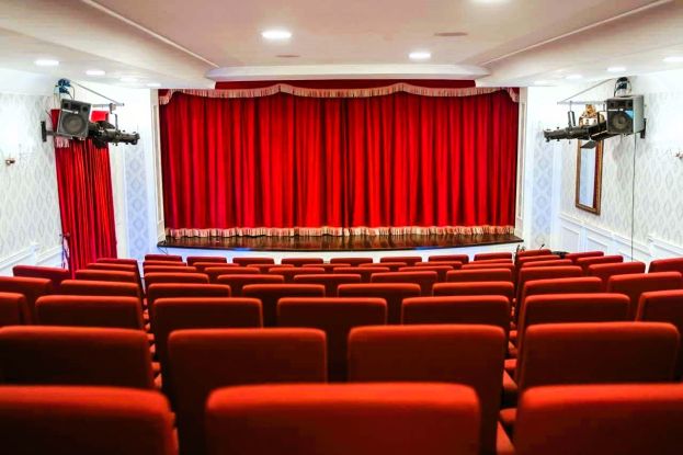 Teatro Burlesque di Caivano