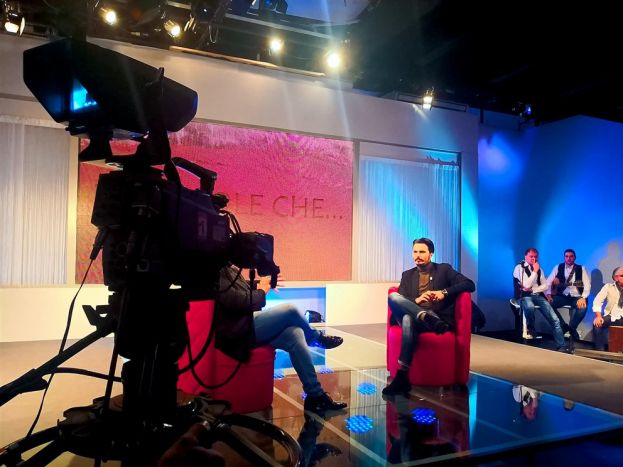 Tony Colombo a Domenica sulla Luna