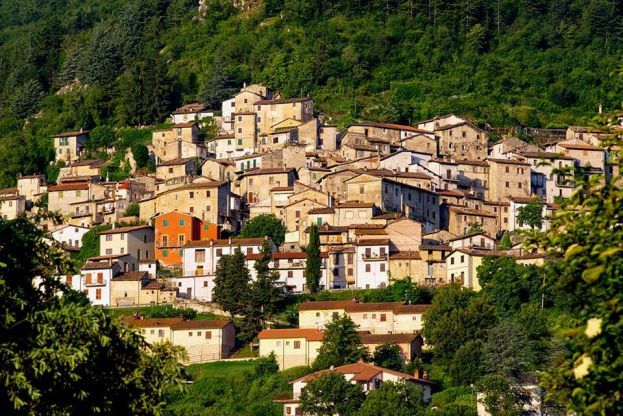 ROCCA DI BOTTE, DODICENNE FA ESPLODERE UN FUOCO D’ARTIFICIO : E’ GRAVE
