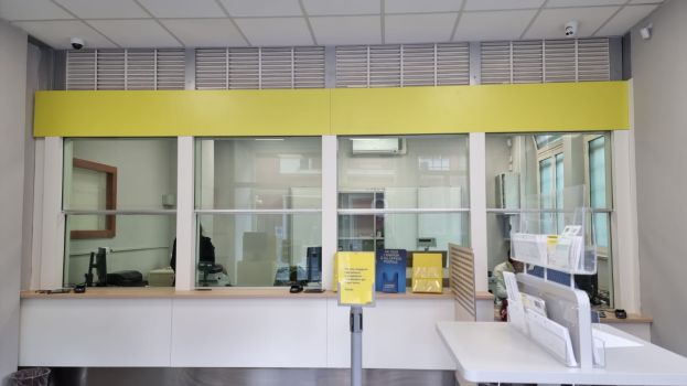 Il rinnovato ufficio postale Polis di Luco dei Marsi