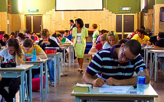 MATURITA', MERCOLEDI' AL VIA CON LA PROVA DI ITALIANO