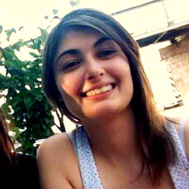 CARSOLI,L'ALUNNA GIORGIA OTTAVIANI PRIMA IN ABRUZZO NELLA CERTIFICAZIONE LINGUISTICA DELF:SARA' PREMIATA IL 23 NOVEMBRE A SAN BENEDETTO DEL TRONTO