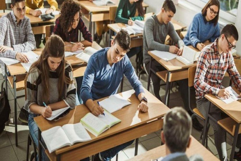 Studenti
