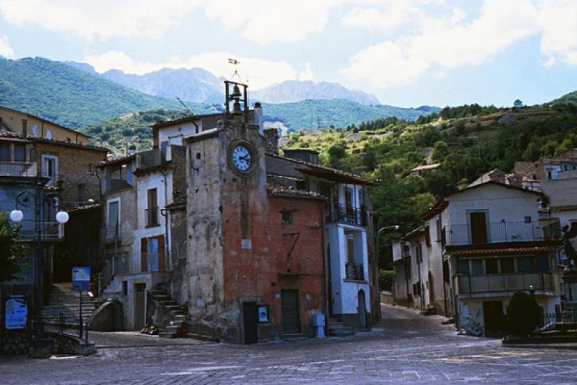 Secinaro
