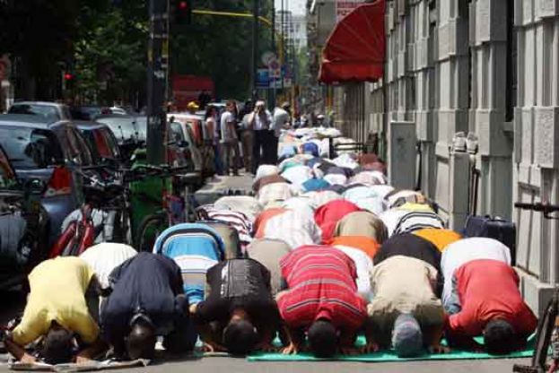 LA CHIESA FESTEGGIA IL NATALE DI MAOMETTO