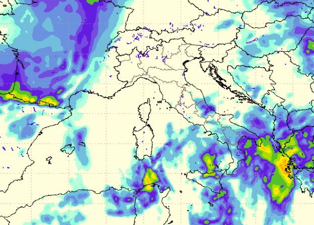 METEO, IL CICLONE DÀ TREGUA FINO A DOMENICA: POI TORNANO MALTEMPO E TEMPORALI