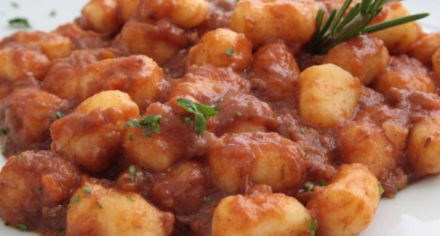 PONTE DEL 25 APRILE A RIOFREDDO CON LA SAGRA DEGLI GNOCCHI