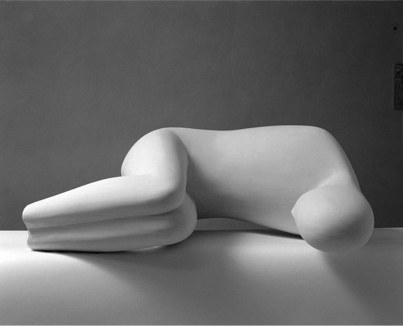 Oliviero Rainaldi Battesimi Umani 1998 gesso - Courtesy of the artist- ph. Claidio Abate