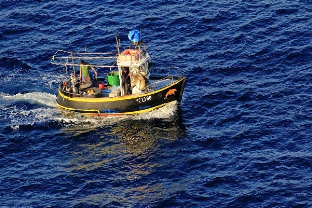 SAN BENEDETTO DEL TRONTO - AFFONDA UN BARCHINO MUORE UN PESCATORE