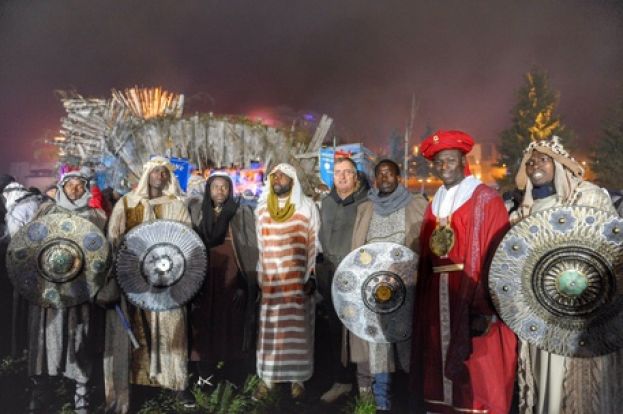 MUSSULMANI AL PRESEPE VIVENTE DI RIVISONDOLI:UN MESSAGGIO DI PACE TRA I POPOLI