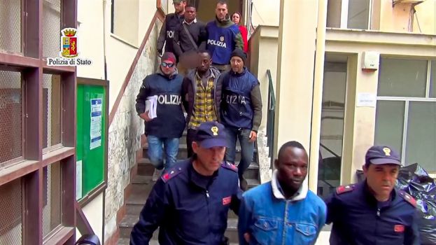 Membri dell'organizzazione criminale arrestati
