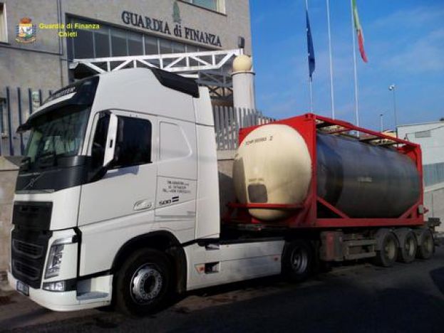 ABRUZZO,GASOLIO COME ADDITIVO PER EVADERE LE IMPOSTE SCOPERTO DALLA GDF