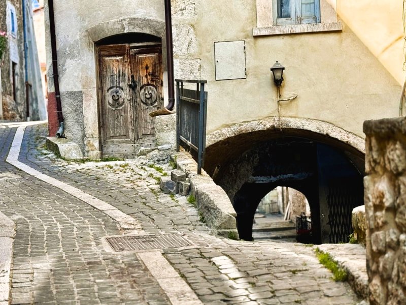 VICOLO Calascio_Foto via Comune di Calascio