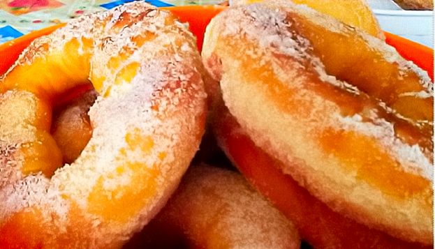 Zeppole Di Carnevale
