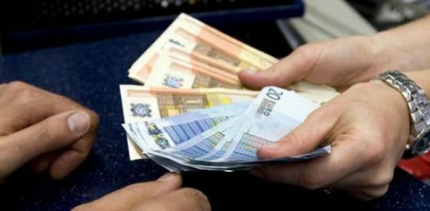 CARSOLI,DUE MACEDONI ARRESTATI PER ESTORSIONE