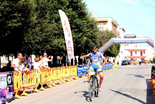 FESTA GRANDE PER L'ANDRIA BIKE CON GIOVANISSIMI, ESORDIENTI E ALLIEVI
