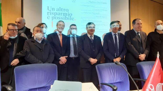 foto evento incontro D'Alfonso-vertici Poste