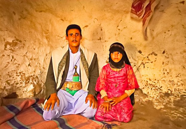 L'ULTIMA BRUTALITA' DEGLI ISLAMICI: ECCO COSA FANNO ALLE SPOSE BAMBINE