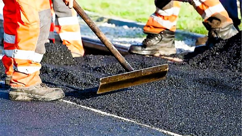 Lavori di rifacimento strade