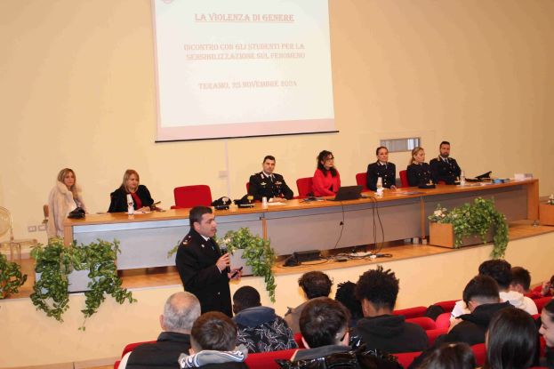 Relatori