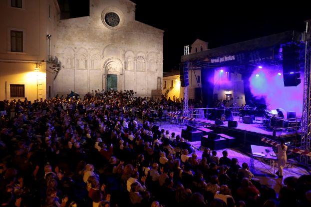 PIAZZA DUOMO (PH FRANCESCA D'ANVERSA)