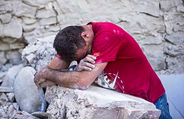 TERREMOTO IN CENTRO ITALIA, LE VITTIME SALGONO A 247: LA TERRA TREMA ANCORA