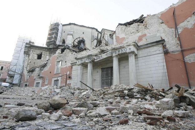 Prefettura, L'Aquila