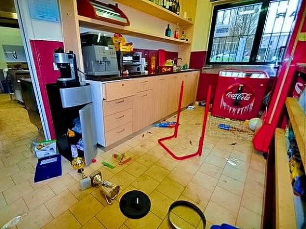 CIVITA DI ORICOLA, RAID LADRESCO NOTTETEMPO AL BAR OASI