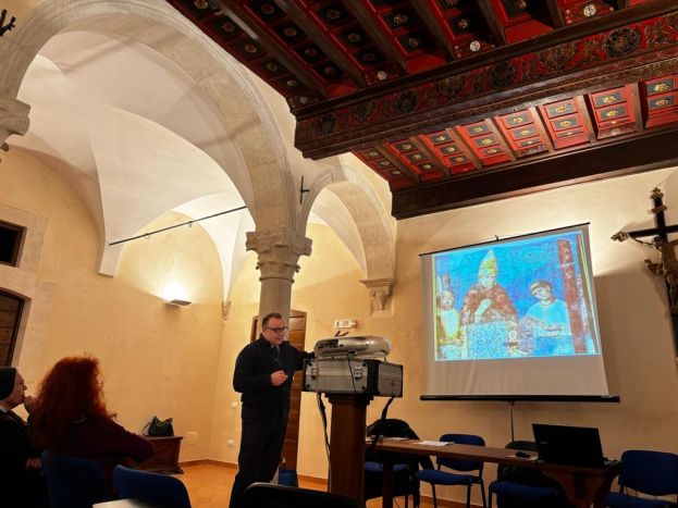 Relatore