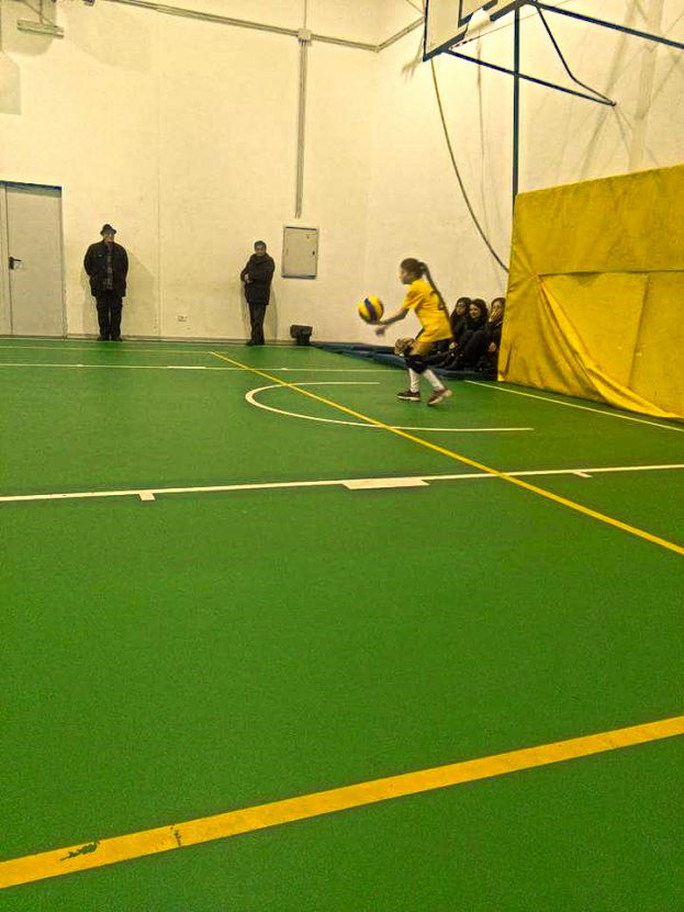 L’UNDER 14 DEL VOLLEY CARSOLI CON SOFIA GIORDANO ESPUGNA IL CAMPO DELLA MAR AVEZZANO PER 3 SET A 0