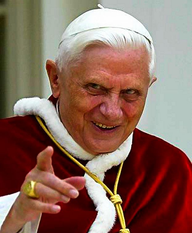 PAPA RATZINGER: " LA MULTICULTURALITA' E' UN'IDEOLOGIA PERICOLOSA PER L'OCCIDENTE"