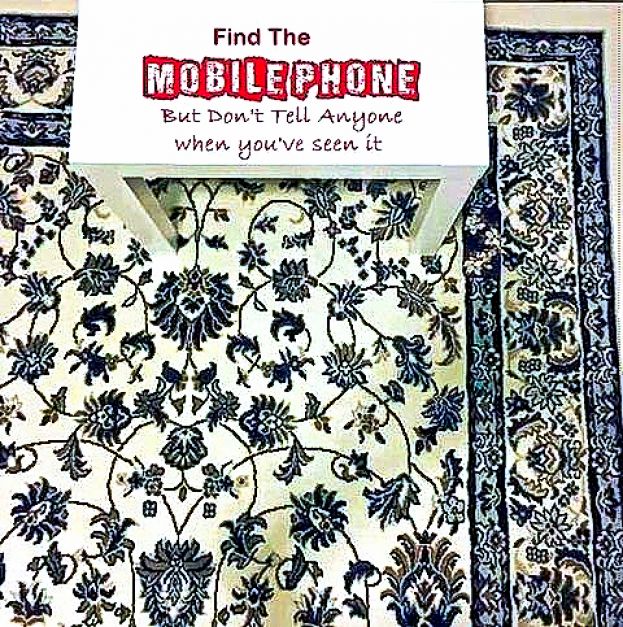 RIUSCITE A TROVARE IL CELLULARE MIMETIZZATO SUL TAPPETO? IL ROMPICAPO CHE STA FACENDO IMPAZZIRE IL WEB