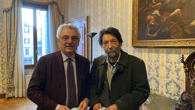Prof. Cacciari