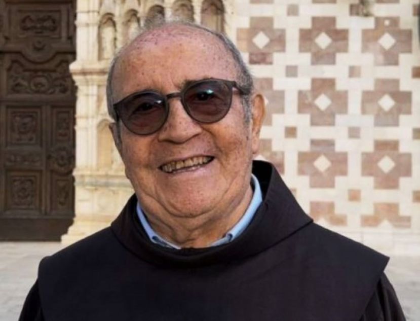 PADRE QUIRINO