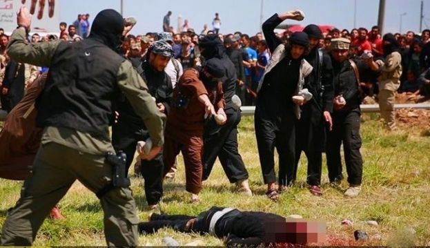 IRAQ, A MOSUL L'ISIS GIUSTIZIA 284 PERSONE , TRA CUI BAMBINI
