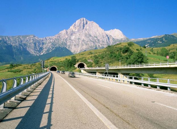 A24,A25