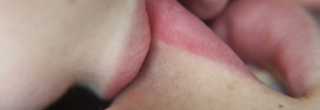 PRENDERE A MORSI LA PERSONA CHE AMI:UNO STUDIO SPIEGA IL PERCHE'