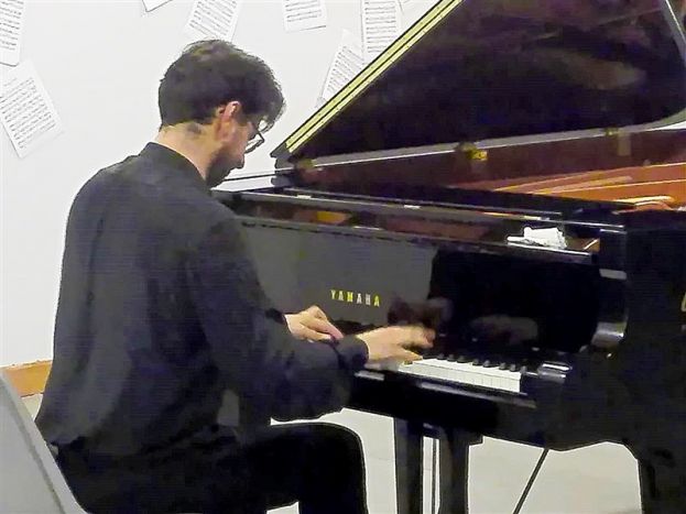 Il pianista Roberto Imperatrice