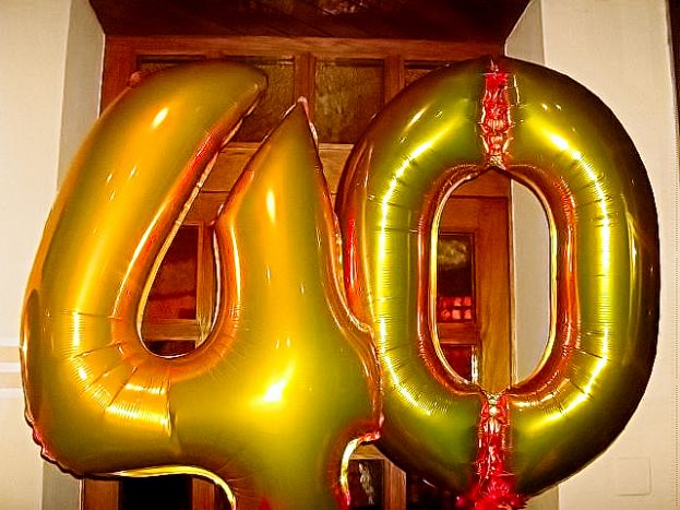 CARSOLI, LA VITA COMINCIA A 40 ANNI: GRANDE FESTA DEI “GIOVANI” DEL 1976