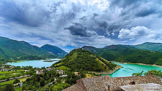 L’ARMONIA DEL LAGO DEL TURANO: UN ITINERARIO DI VIAGGIO
