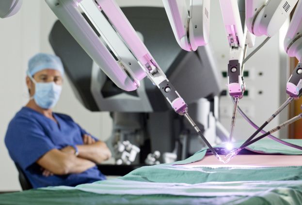 Ospedale San Carlo di Nancy_Prof. Bove_Robot da Vinci