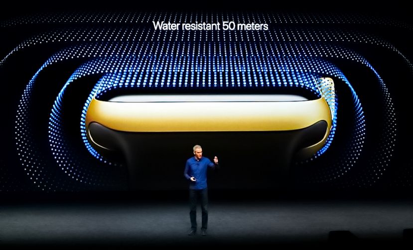 APPLE, ECCO L'IPHONE 7: RESISTENTE ALL'ACQUA, NIENTE JACK E DUE FOTOCAMERE NEL PLUS