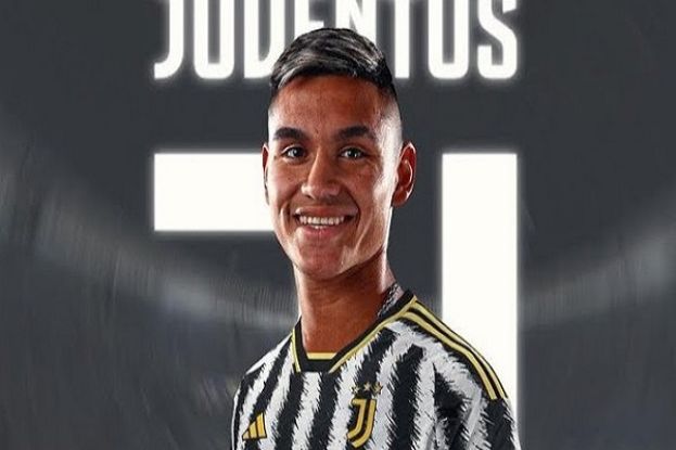 CARLOS ALCARAZ